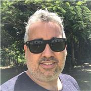 Professor de Língua Portuguesa, com experiência em aulas on-line e presencial de Gramática, Literatura e Redação